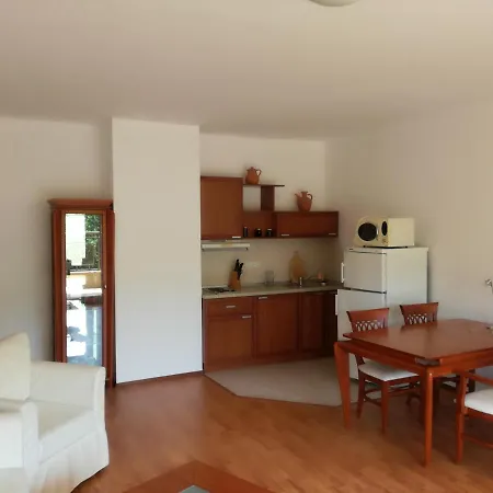 Bright And Comfortable Apartment In Joya Park Golden Sands